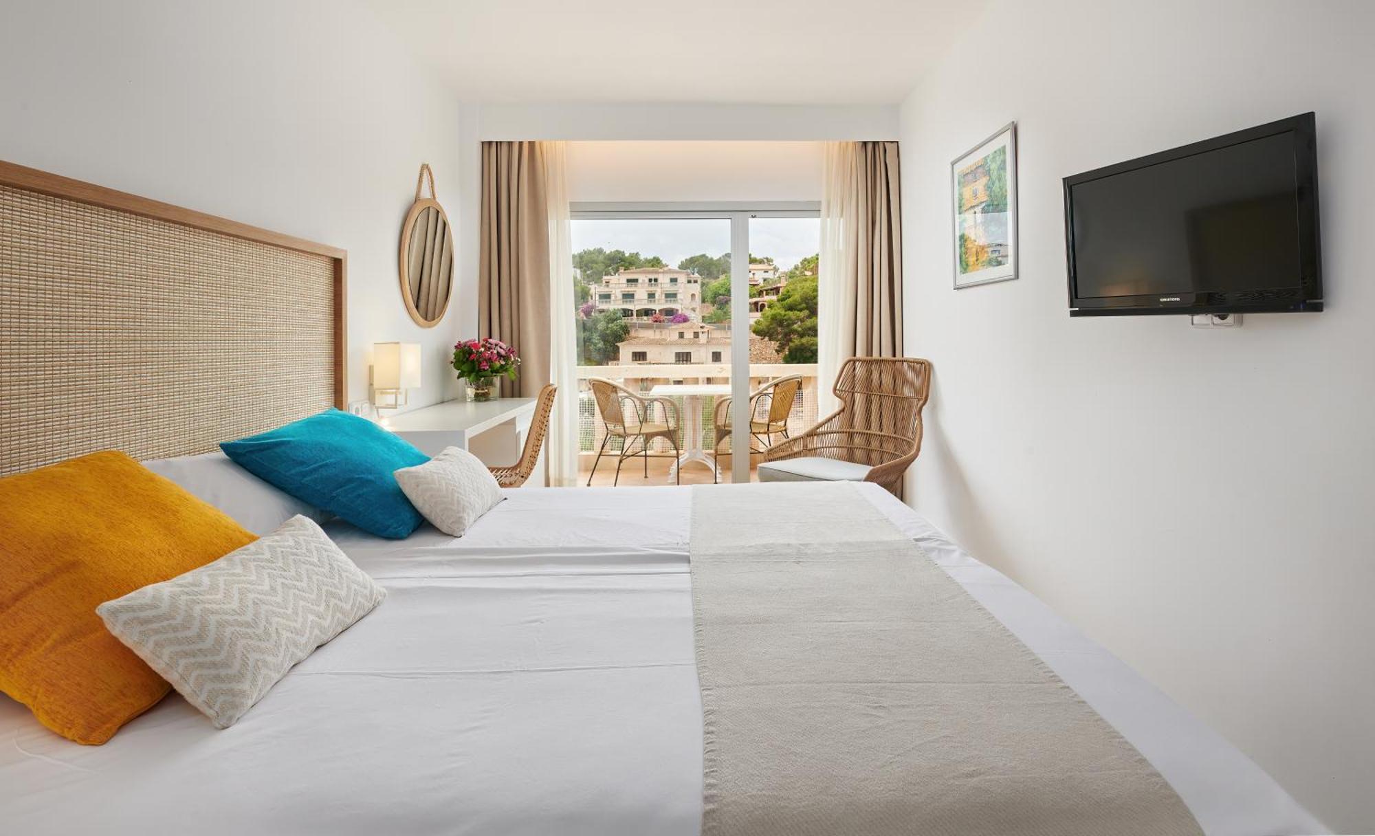 Hotel Apartamentos Cala Santanyi Eksteriør bilde