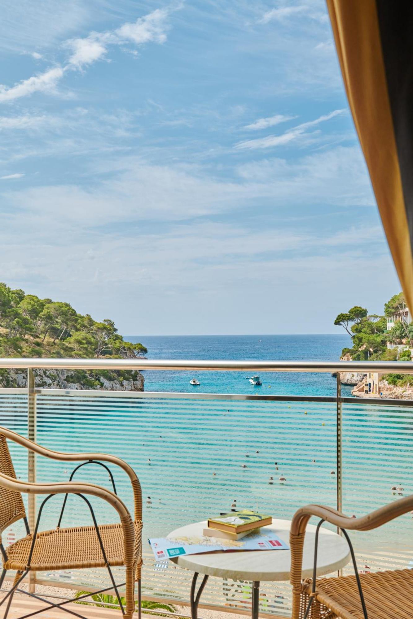 Hotel Apartamentos Cala Santanyi Eksteriør bilde
